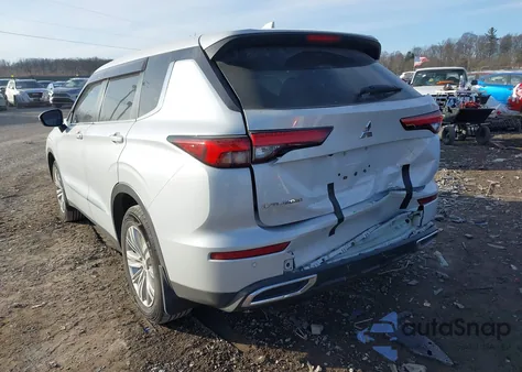 2022 Mitsubishi Outlander Es 2.5 S-Awc from USA, damaged, VIN JA4J4TA8XNZ036127